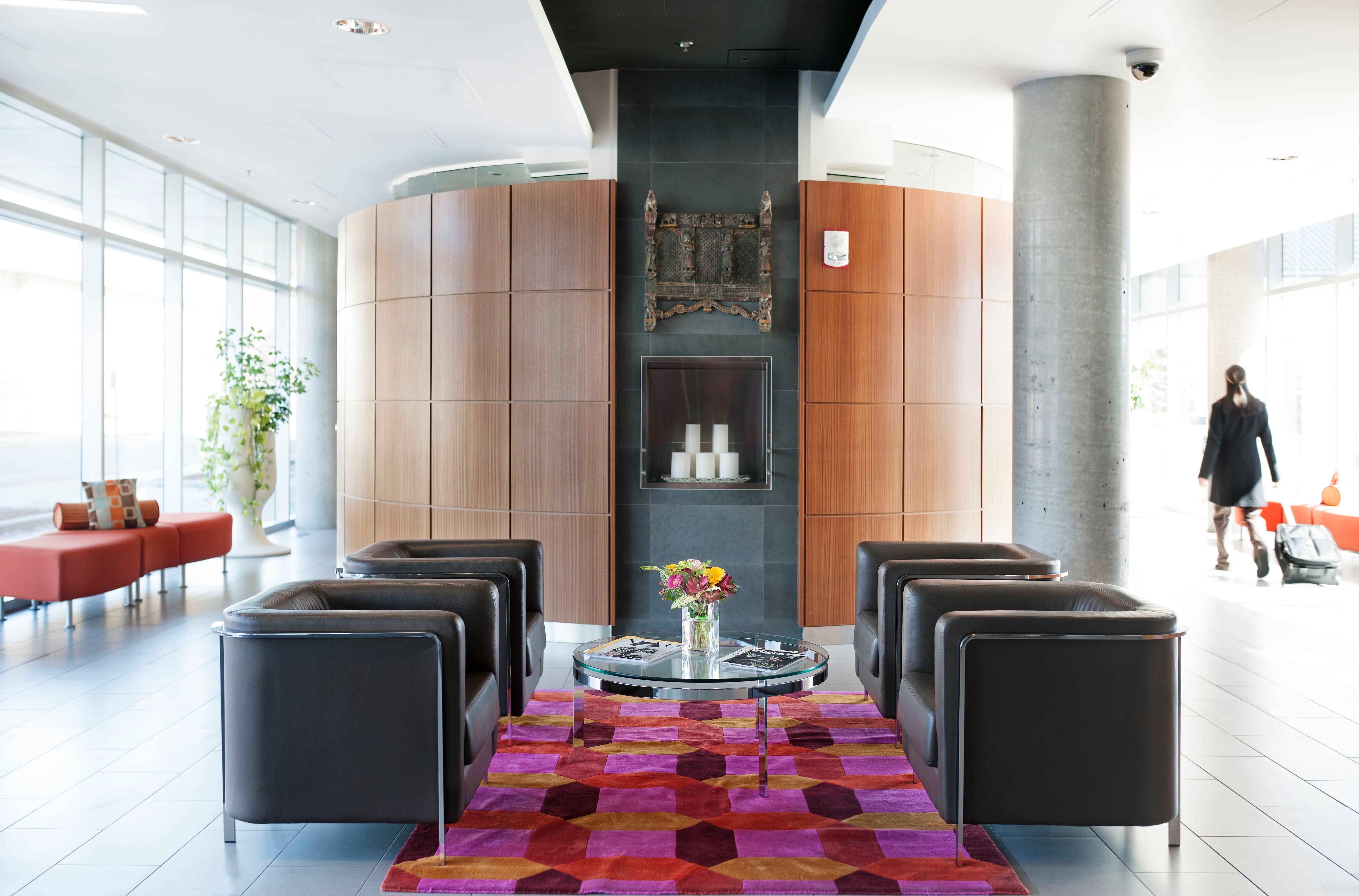 University Of Calgary Accommodations And Events Exterior foto